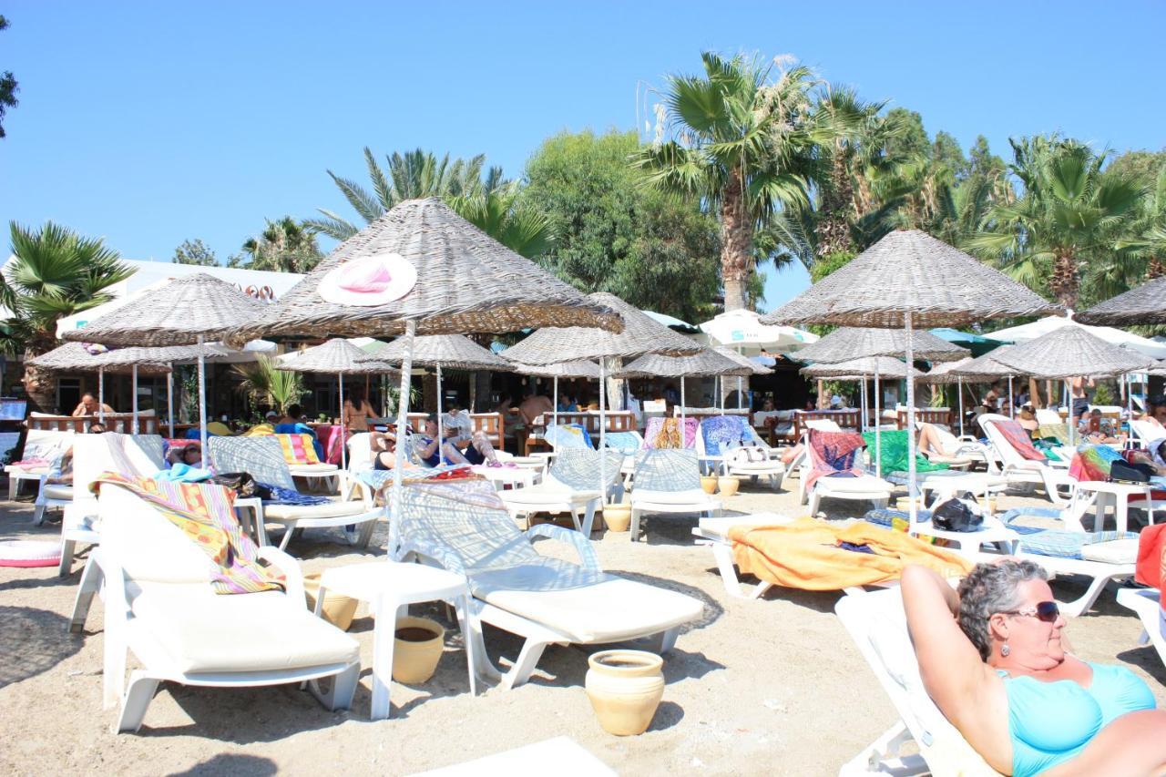 Toloman Hotel Bitez Beach Bagian luar foto